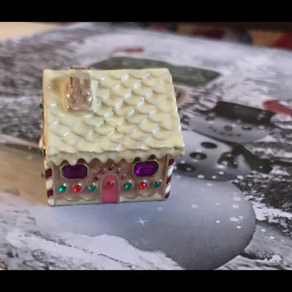 Gingerbread trinket box - Picture 2 of 4